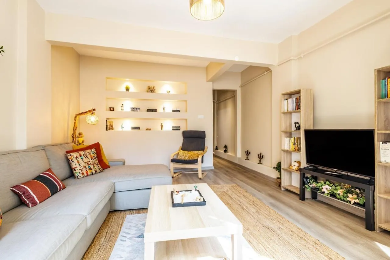 Spacious And Stylish Flat Near Taksim In Sisli イスタンブール